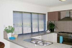 Range-VenetianBlinds-2